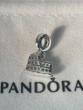 Pandora The Colosseum Charm
